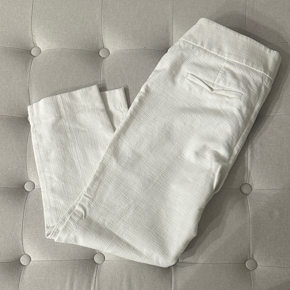 LOFT Bright White Capris